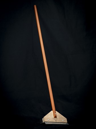 Ugnsborste m skrapa T:120cm  Hälsinge trä